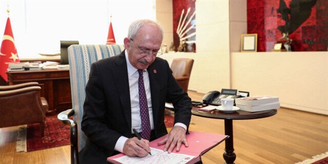 Kılıçdaroğlu değişim çağrılarını bastırmak için tüzük değiştiriyor