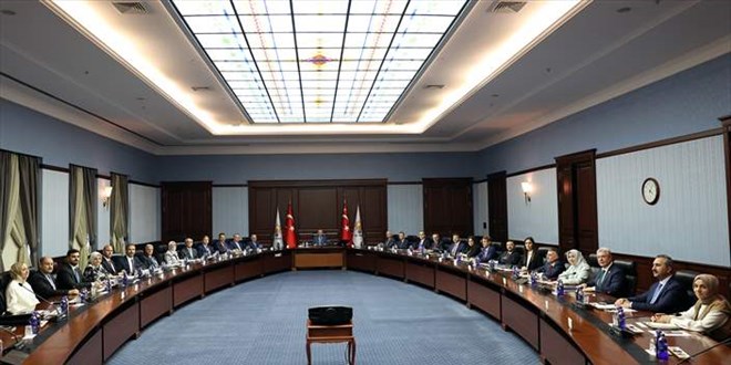 AK Parti MYK toplantısı sona erdi