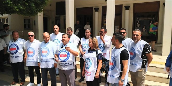 CHP'li Adana Bykehir Belediyesi memur maalarn deyemiyor
