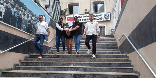 Kadıköy'de sır ölüm: Görgü tanıkları konuştu, avukat tutuklandı
