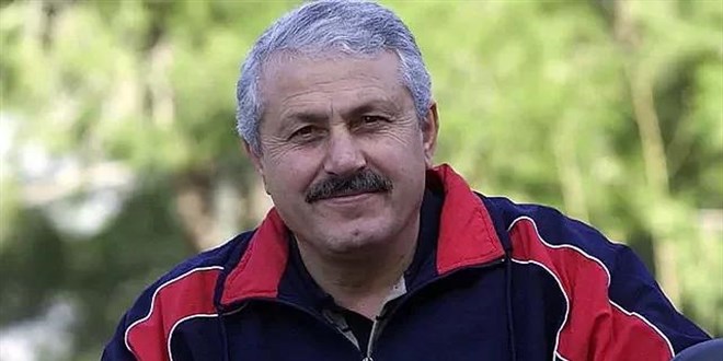 Denize giren teknik direktör Sakıp Özberk boğuldu