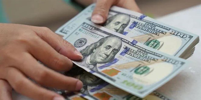 Hindistan ilk kez kendi parasını kullandı...Dolar tahtından indiriliyor mu?