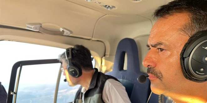 Çanakkale'deki orman yangınına 7 uçak ve 22 helikopterle müdahale sürüyor