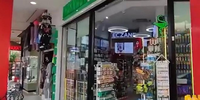 Antalya'da Rus çiftin 'ucuz eczane' tanıtımına soruşturma