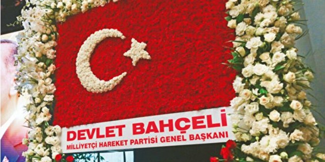 Bahçeli'den AK Parti'nin 22. yılına özel kutlama çiçeği