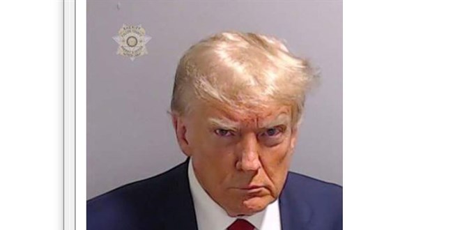 Eski ABD Başkanı Trump, sabıka fotoğrafı çekilen ilk Amerikan başkanı oldu