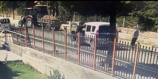 AK Parti İlçe Başkanı'nın kardeşi ve yeğenleri yazı işleri müdürünü darp etti