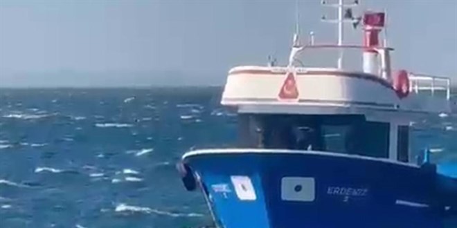 Marmara Adas'nda tekne alabora oldu: 1 l