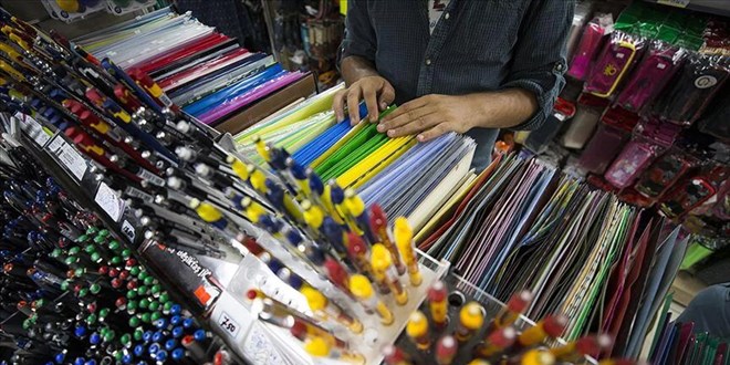 Kırtasiye malzemeleri yüzde 100 zamlandı