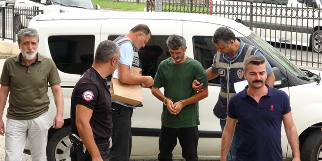 Eski eini sopayla ldren ahs su makinesi kt