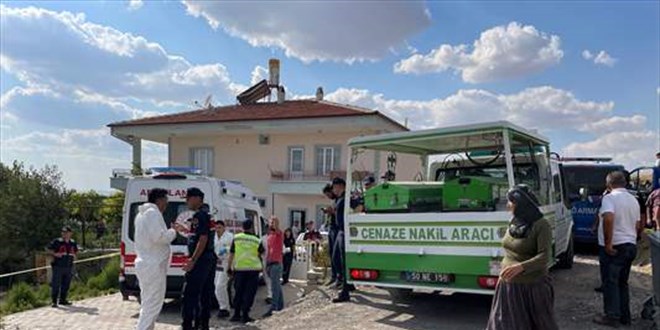 Nevehir'de bir kii eini tfekle ldrp intihar etti