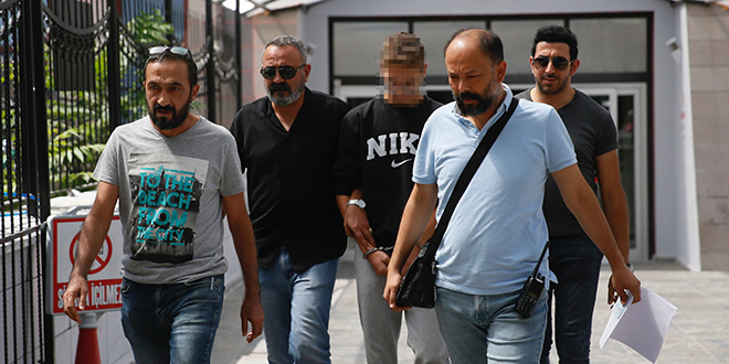 Yatağında uyuyan ağabeyini başından vuran kardeş tutuklandı