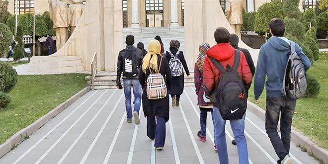Yabancı öğrenciler dünyada kapışılıyor Türkiye'de dışlanıyor