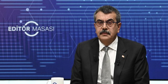 Bakan Tekin'den 'Öğretmenlik Meslek Kanunu' açıklaması