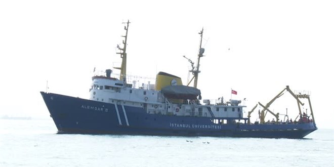 Marmara Denizi'nde oksijen azalıyor, sıcaklık artıyor
