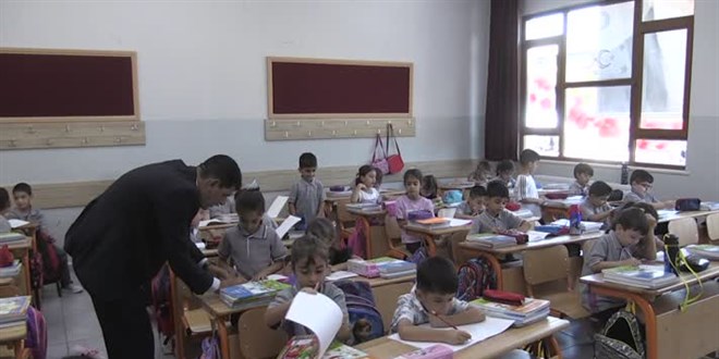20 milyon öğrenciye dersbaşı