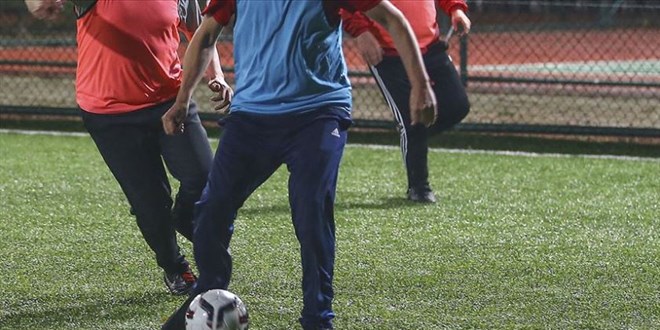Halı sahada 2 savcıyla tartışan uzman çavuş, adli kontrolle serbest