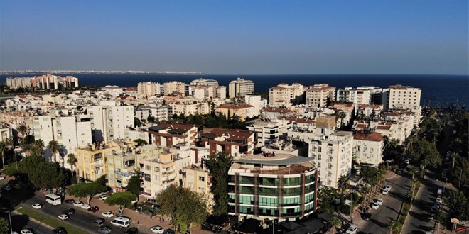 Antalya'dan 80 daire alan yabanc, daireleri otel gibi iletmi