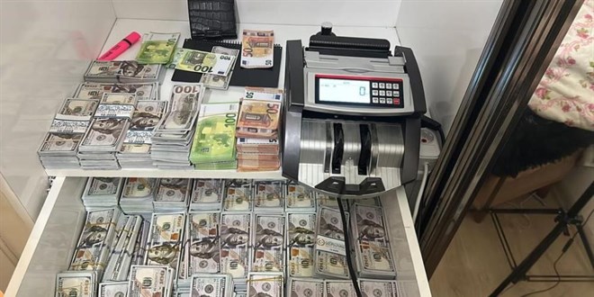 Sahte para basıp piyasaya süren şebekeye operasyon: 3 gözaltı