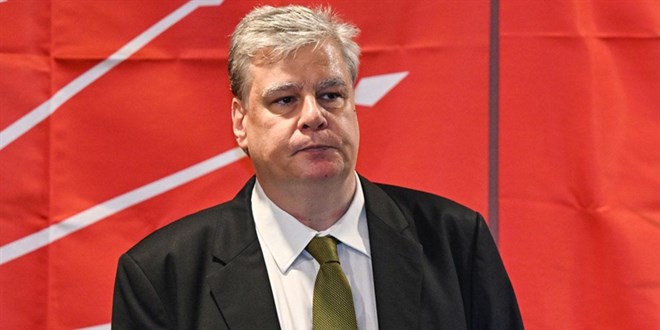 CHP Genel Başkanlığı için bir aday daha çıktı