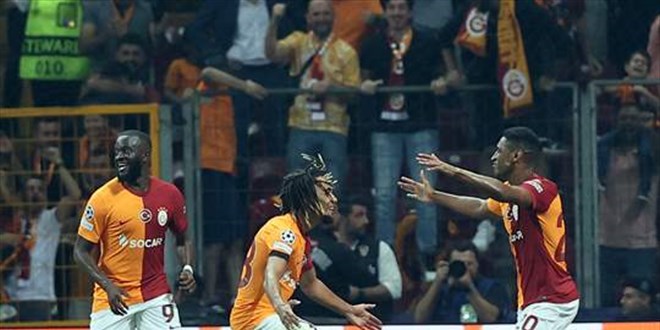 Galatasaray Şampiyonlar ligine puanla başladı