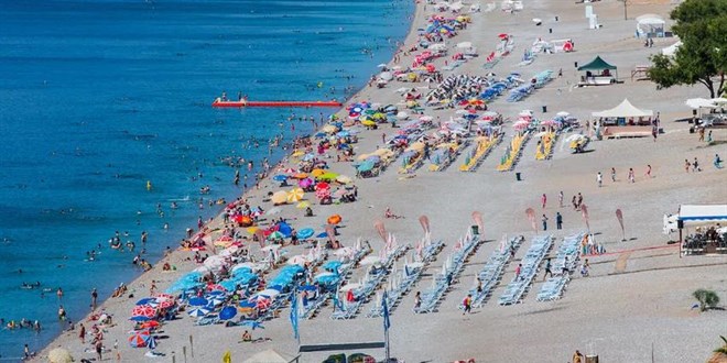 Turizmcinin yüzü sezon sonunda güldü: Sezon uzadı