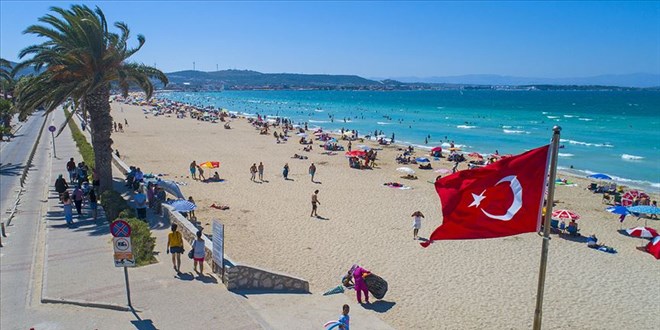 Türkiye'de turist başına ortalama harcama 1200 dolara çıktı