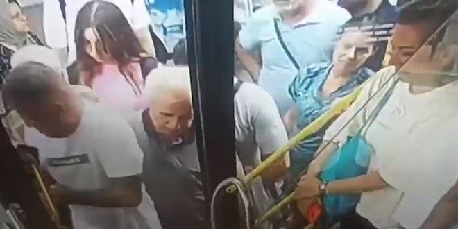Bursa'da otobüs durağında yankesicilik yaptığı iddia edilen şüpheli tutuklandı