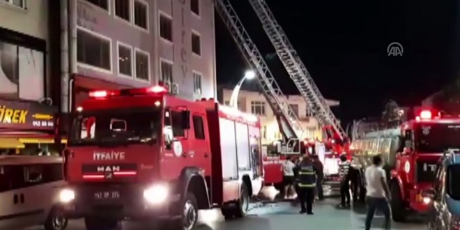 Kastamonu'da balkondan düşen genç kız öldü