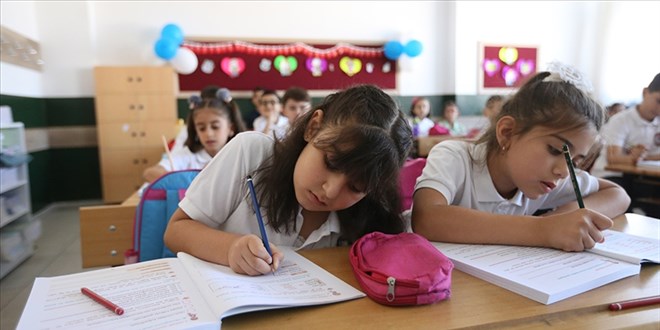 MEB yayımladı: İlkokulda öğrencilerin başarısı böyle takip edilecek