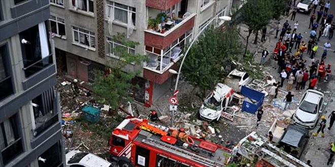 Bahçelievler'deki patlamada hayatını kaybedenlerin sayısı 3'e yükseldi