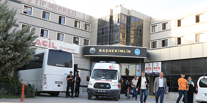 Bakan Koca'dan 'darp edilen doktorun yoğun bakıma alınmasına' dair açıklama