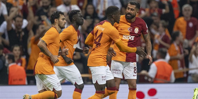 Galatasaray geriden gelerek Ankaragc'n malup etti