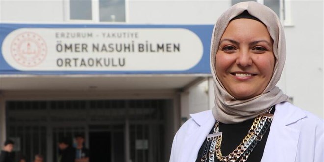 Tuğba öğretmen, dünyanın en iyi 50 öğretmeninden biri seçildi
