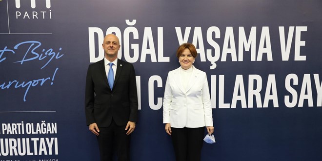 Ümit Özlale'den adaylıktan çekileceği iddialarına yanıt