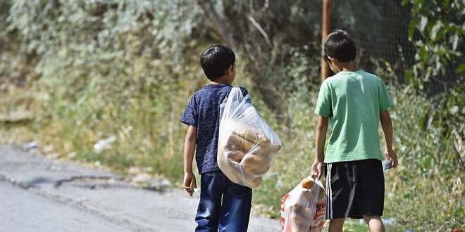 'Trkiye'de 9,4 milyon ocuk yoksullukla mcadele ediyor!'