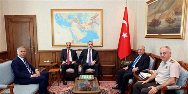 Milli Savunma Bakanı, Dışişleri Bakanı ve İçişleri Bakanı bir araya geldi
