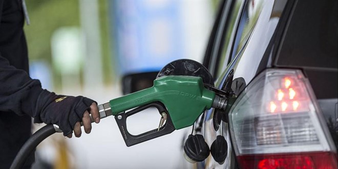 Benzine, büyük bir indirim daha geliyor...