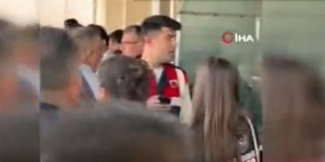 Konya'da öğretmenlerin olduğu araç otomobille çarpıştı: 6 yaralı