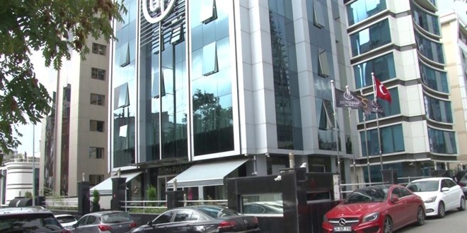 Dilan Polat'a ait güzellik merkezine silahlı saldırı