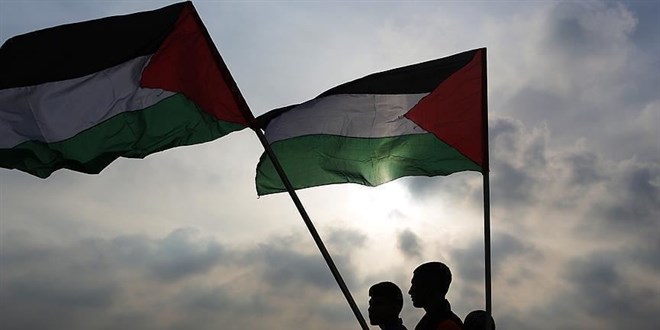 Hamas, Batı Şeria'daki Filistinlilere 'acil seferberlik' çağrısı yaptı