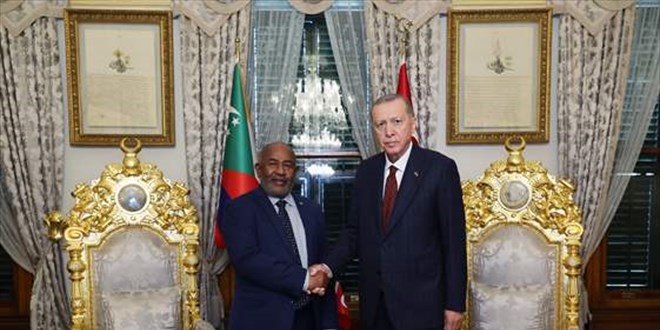 Erdoan, Komorlar Birlii Cumhurbakan Azali ile bir araya geldi