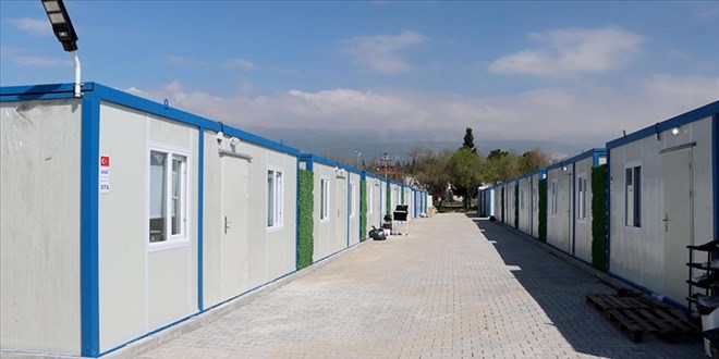 Azerbaycan'ın şehir ve şehitlerinin isimleri Kahramanmaraş'taki konteyner kentte yaşatılıyor