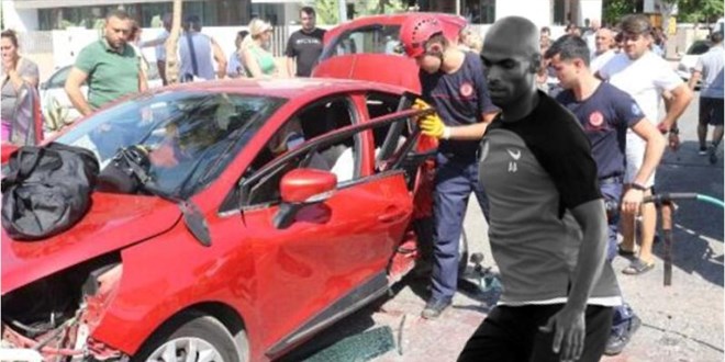 Antalyasporlu Naldo'nun trafik kazasında yaralanan oğlu hayatını kaybetti