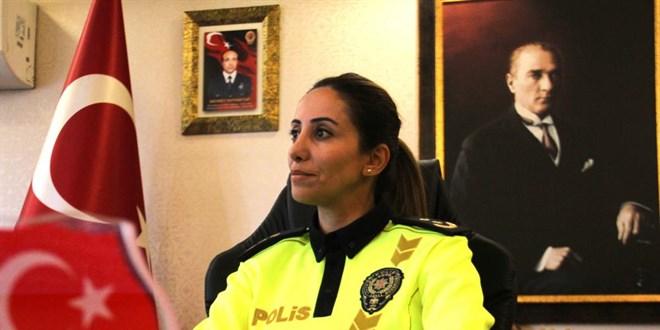 Şehit trafik polisinin kızı artık Ankara'nın trafiğinden sorumlu