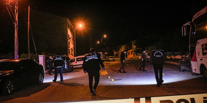 Uşak'ta çıkan silahlı kavgada 1 kişi öldü, 1 kişi yaralandı