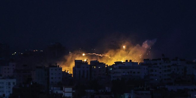 İsrail Gazze'de Pazar Yerini Bombaladı: Çok Sayıda Ölü Ve Yaralı Var -  Memurlar.Net