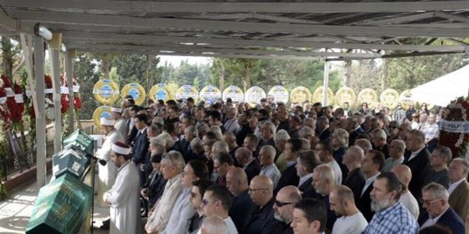 Posta Gazetesi başyazarı Rauf Tamer toprağa verildi
