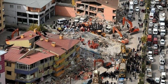 Van depreminin üzerinden 12 yıl geçti