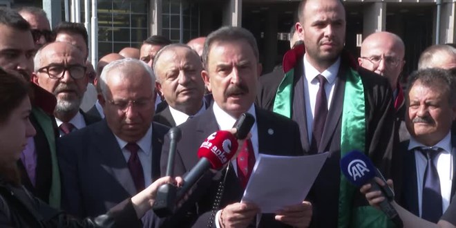 Y Partiden 'halk kin ve dmanla tahrik'ten tutuklanan gazetecilere destek